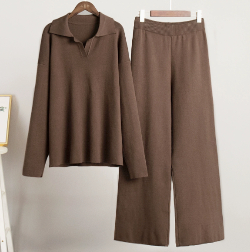 Women’s Collared Pullover and Wide-Leg Trousers Set