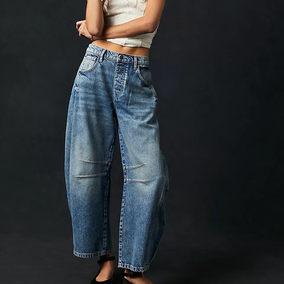 Women's Mid-Rise Washed Barrel-Leg Jeans with Knee Seam Detail