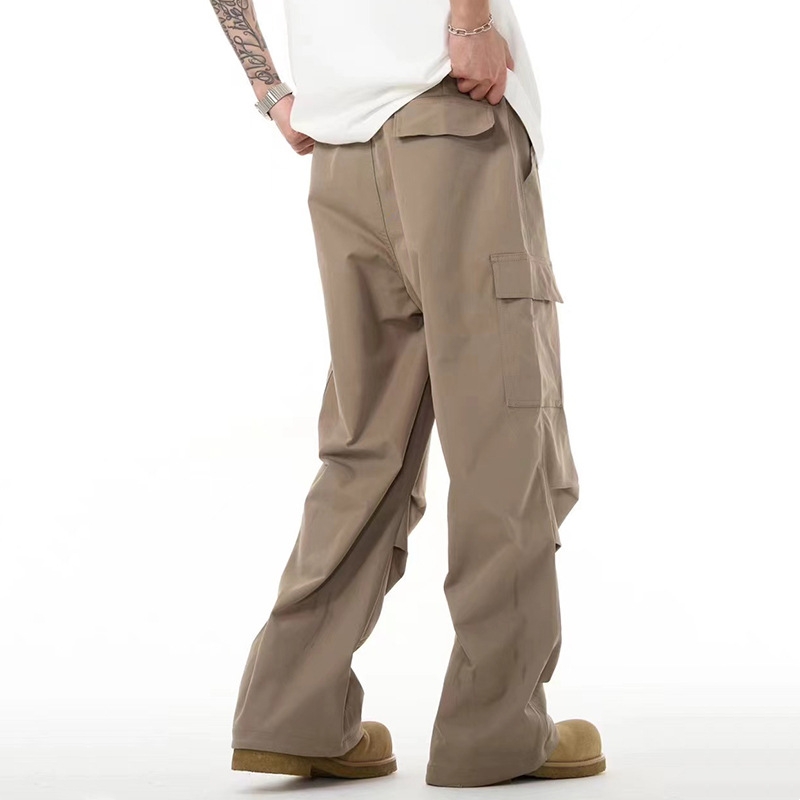Men’s Khaki Straight-Leg Cargo Trousers with Utility Pockets