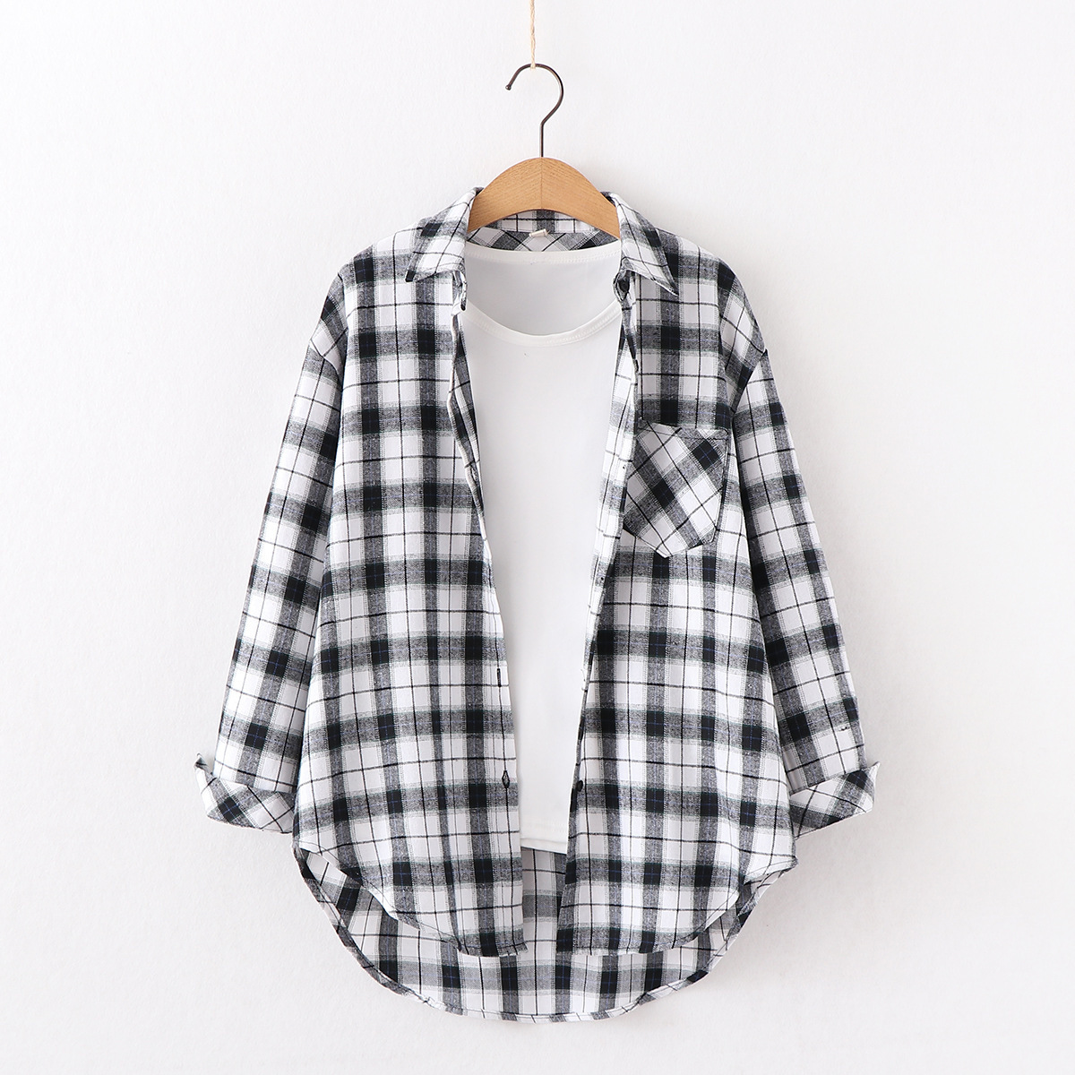 New Brand Plaid Shirt Women Loose Plus Size Blouse Female Long Sleeve Blouses Cotton Flann