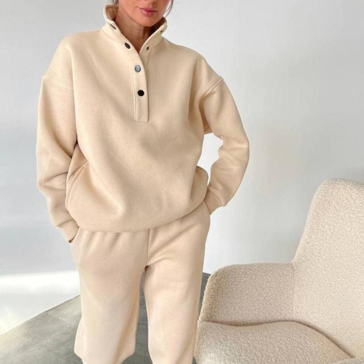 Women's Oversized High Neck Snap Placket Sweatshirt Trousers Set