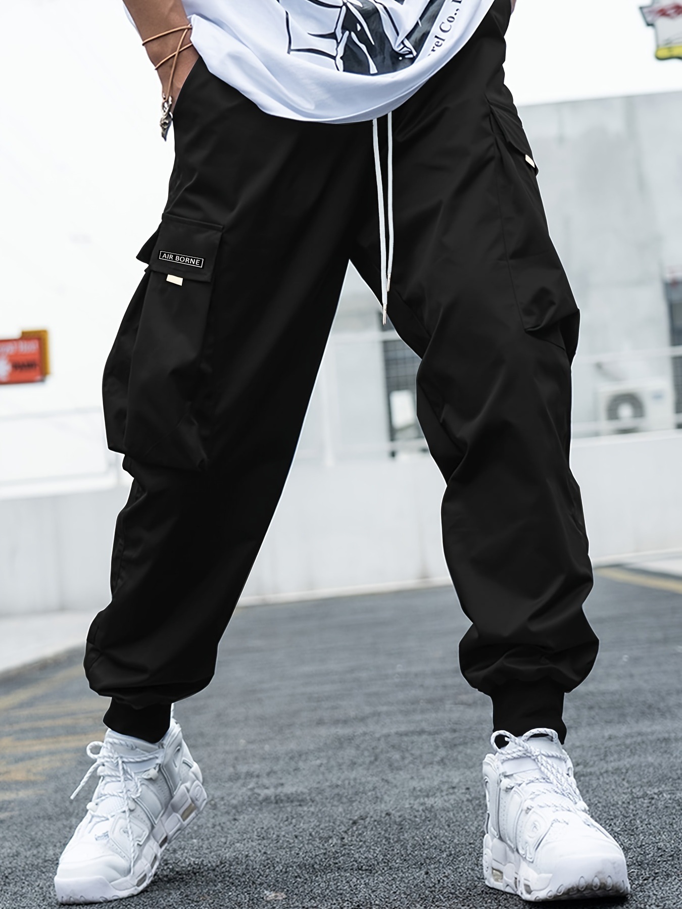 Men’s Loose Fit Cargo Trousers with Drawstring Waist and Cuffs