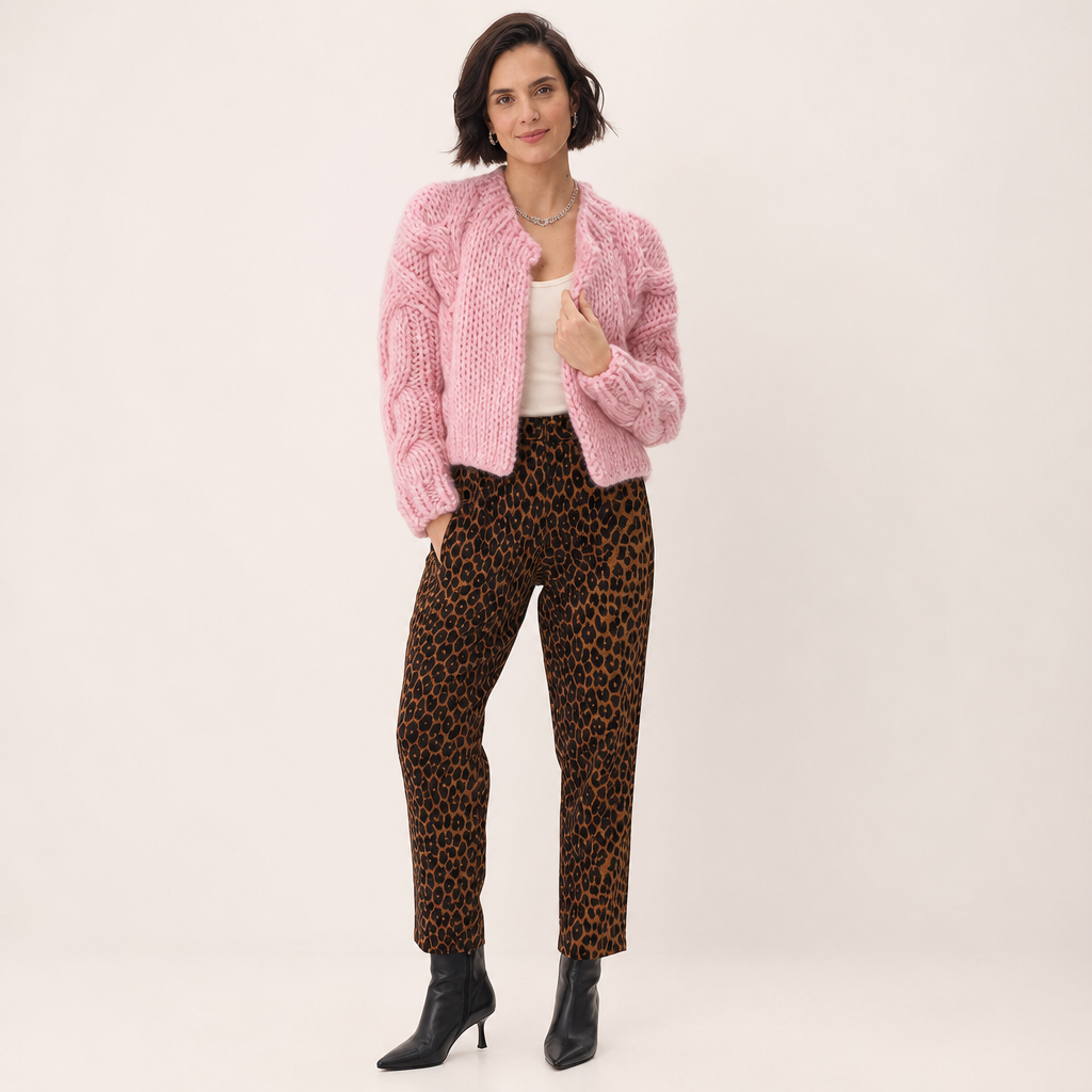 Women’s Chunky Cable Knit Button Front Cardigan